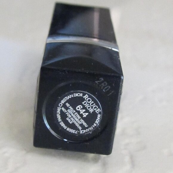 NWT Dior Waterproof Eyeliner & Free Samples of Mascara, Lipsticks & Eye Shadow - Picture 13 of 16
